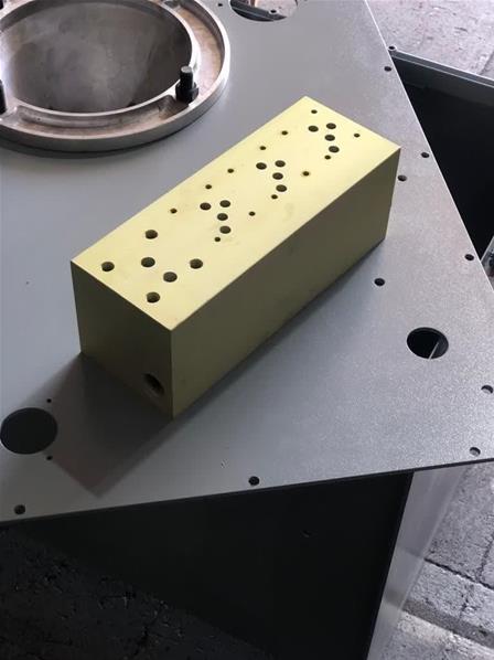 بلوک هیدرولیک