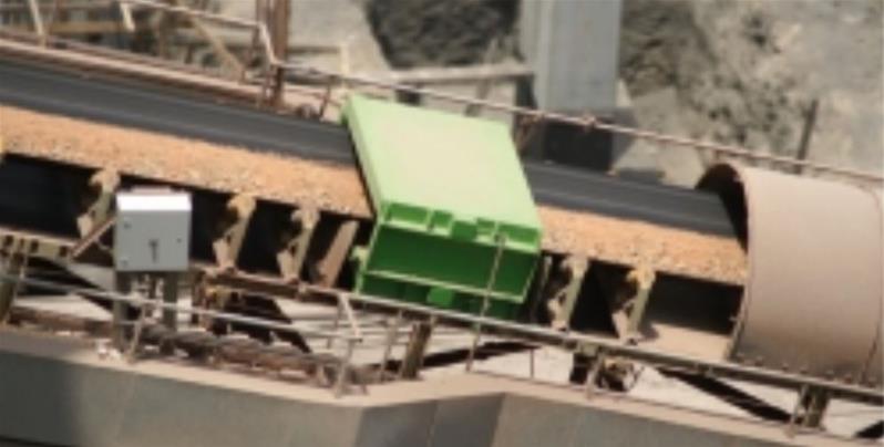 متال دتکتور ( فلزیاب )